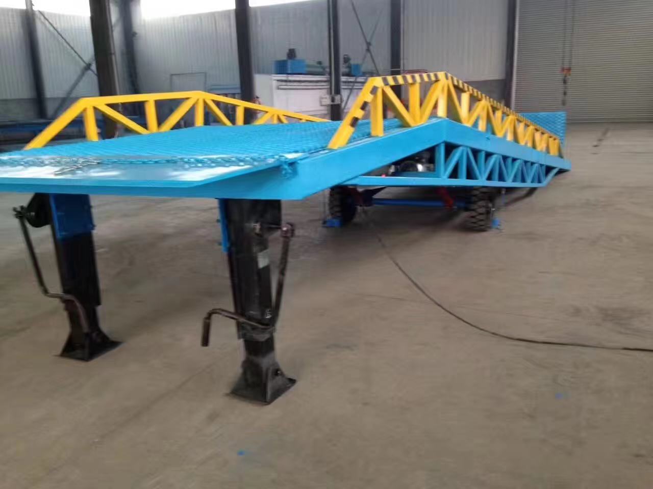 如何有效利用好移动登车桥?